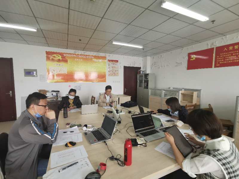 国产成人精品白浆久久69
