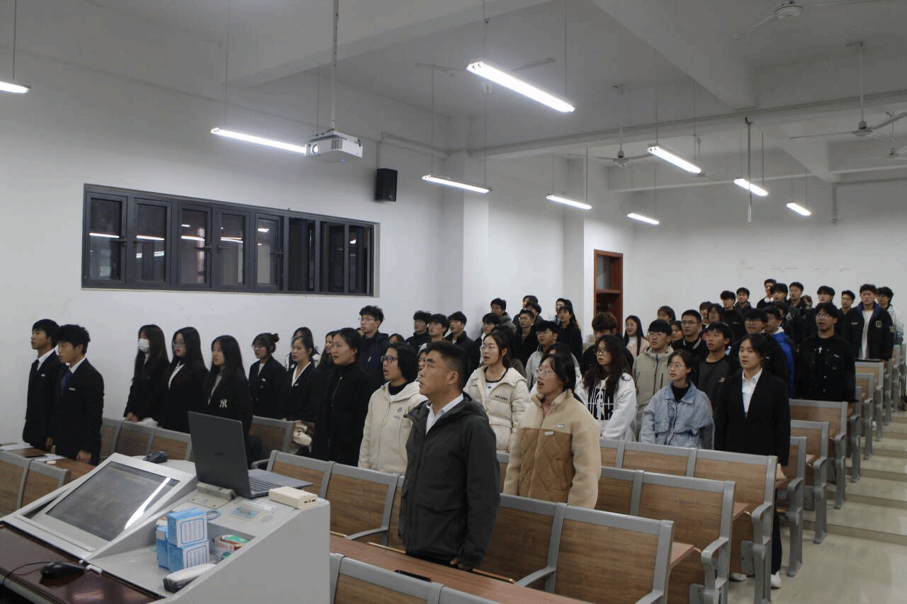 国产成人精品白浆久久69