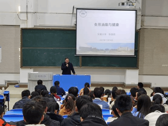 国产成人精品白浆久久69