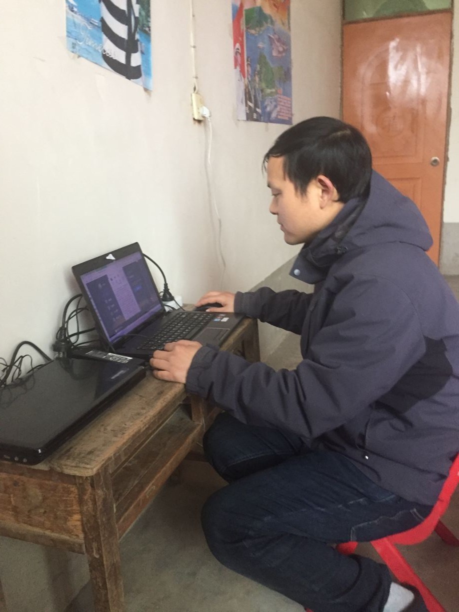国产成人精品白浆久久69
