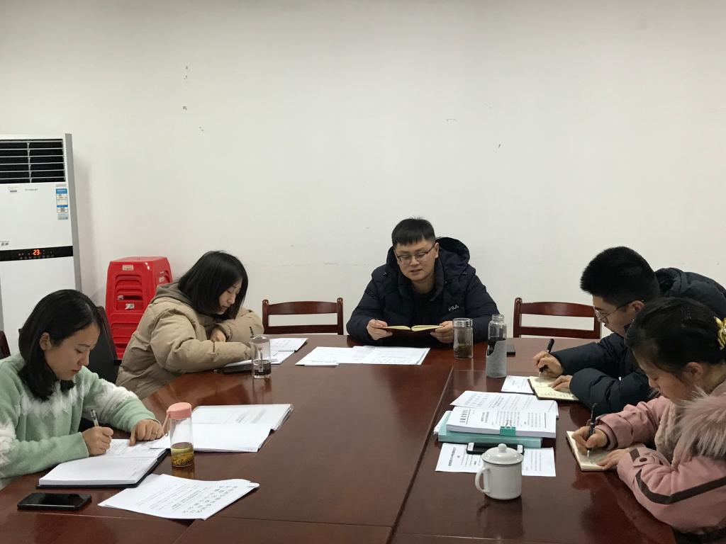 国产成人精品白浆久久69