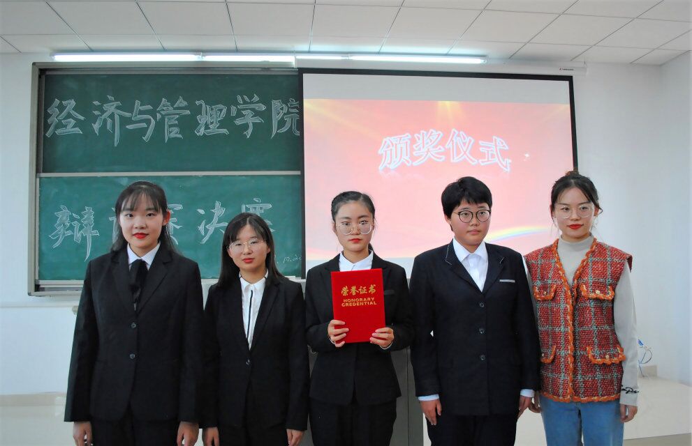 国产成人精品白浆久久69