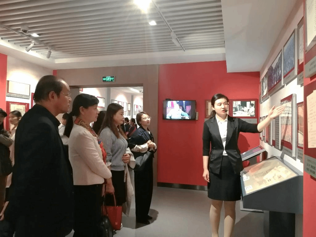 国产成人精品白浆久久69