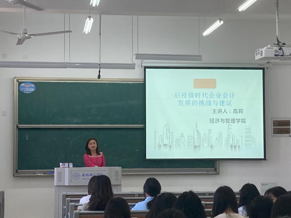 国产成人精品白浆久久69