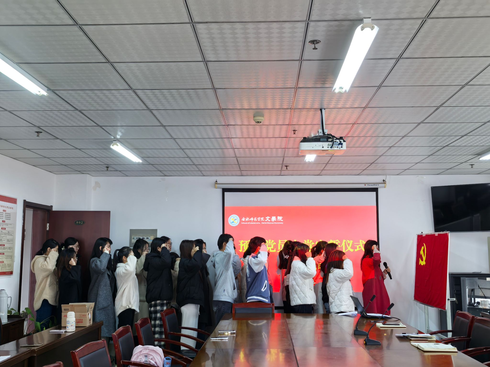 国产成人精品白浆久久69