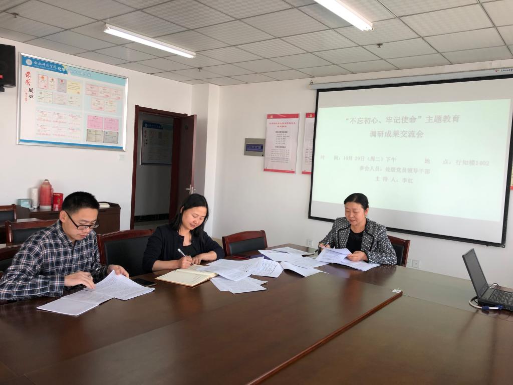 国产成人精品白浆久久69