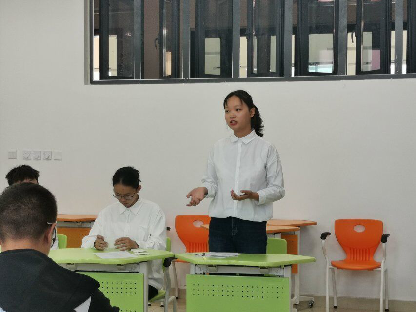 国产成人精品白浆久久69