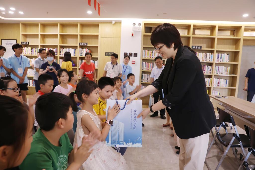 国产成人精品白浆久久69