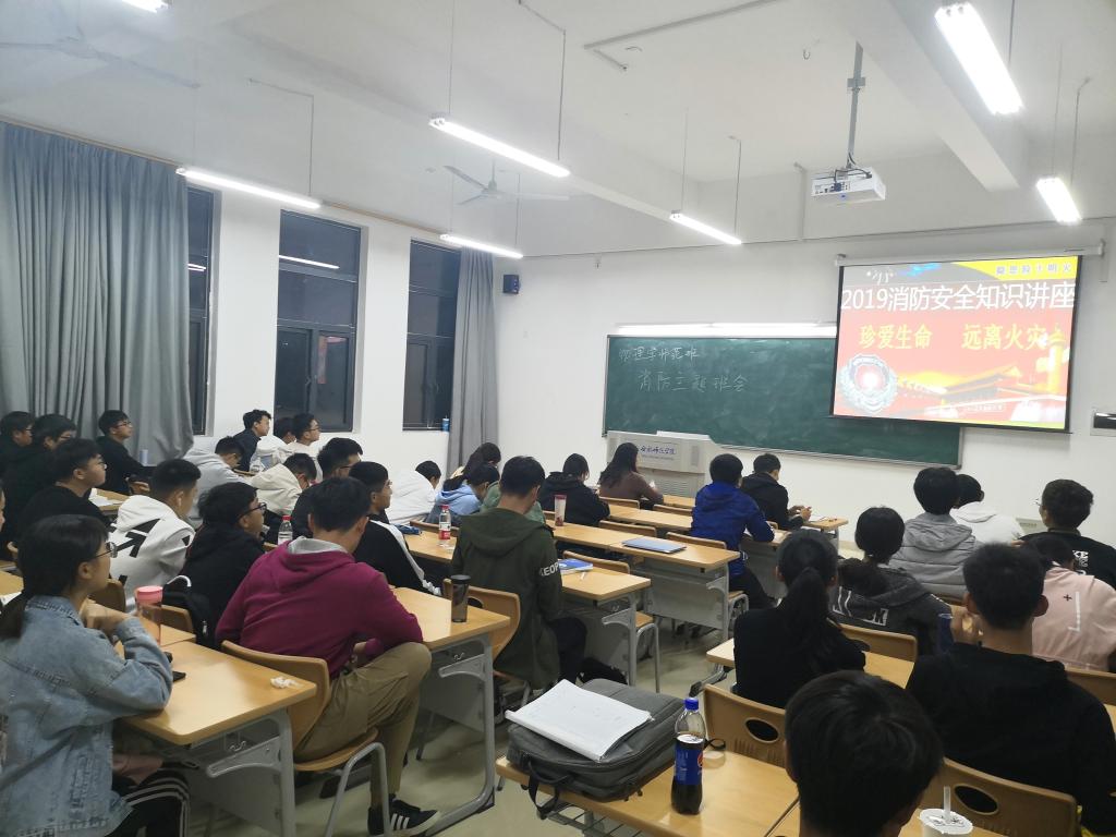国产成人精品白浆久久69