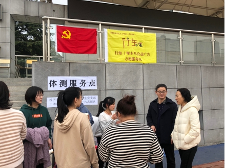 国产成人精品白浆久久69