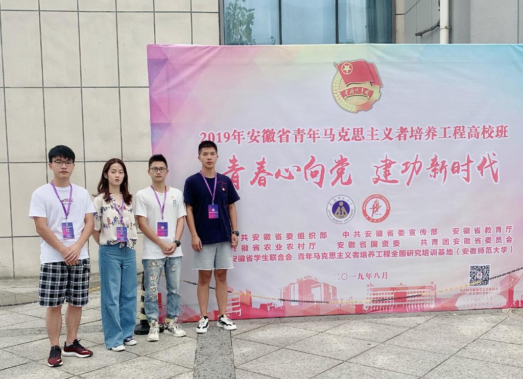 国产成人精品白浆久久69