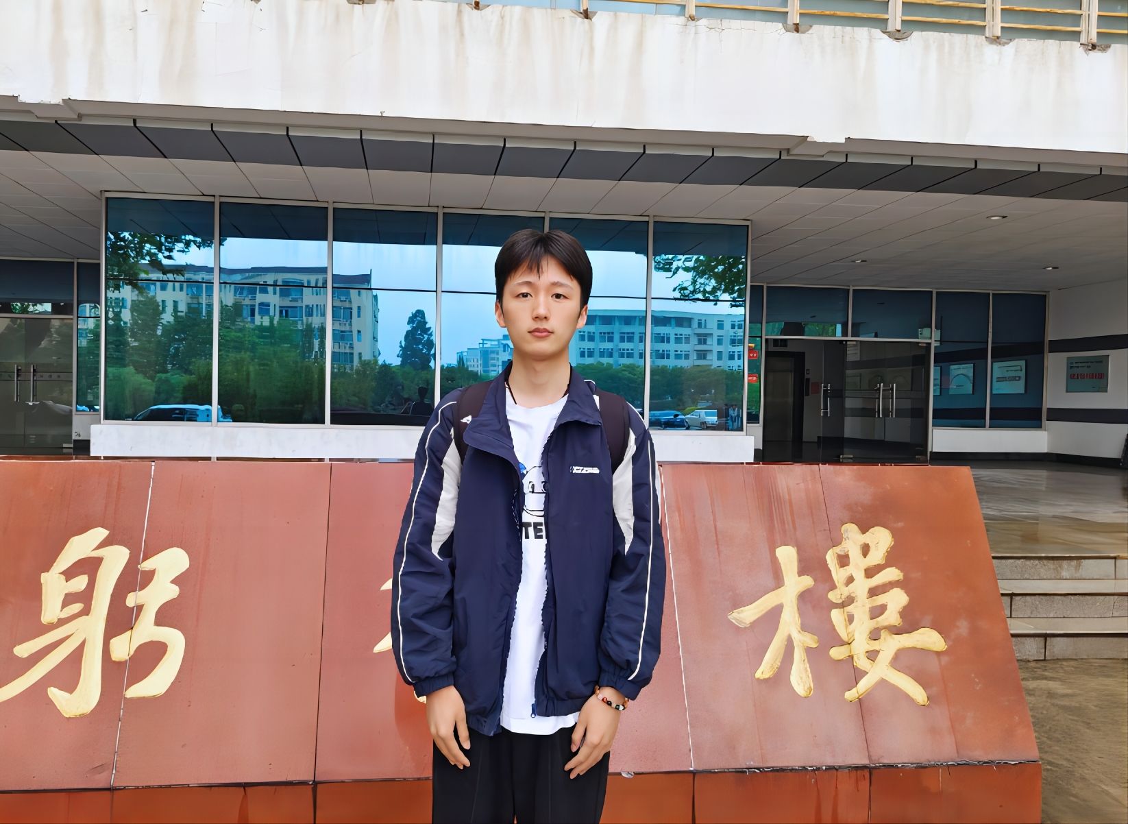国产成人精品白浆久久69