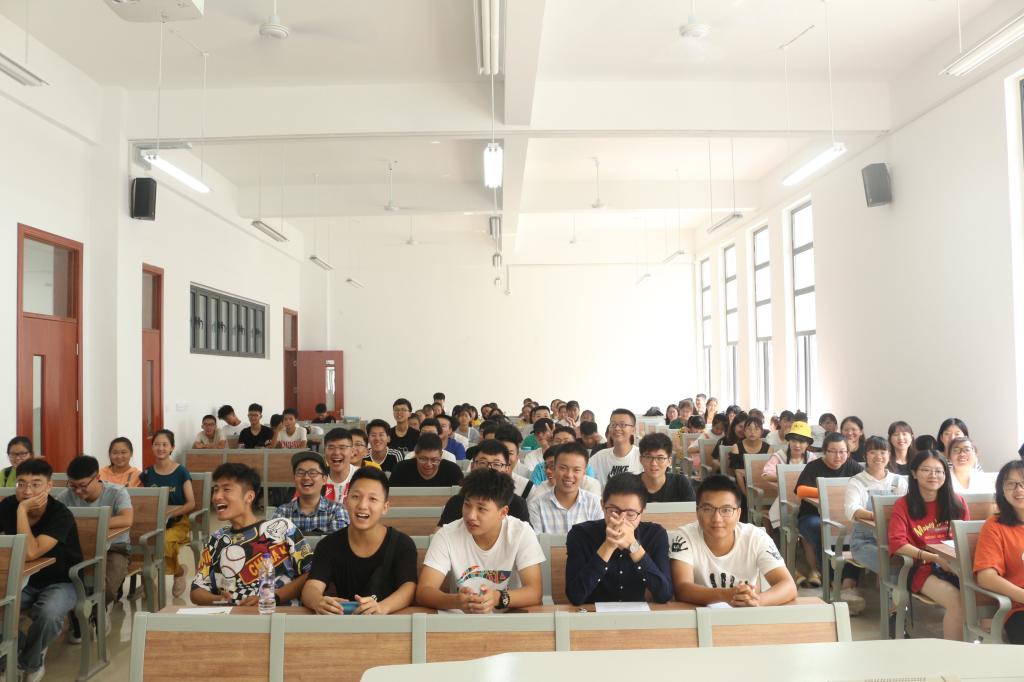 国产成人精品白浆久久69