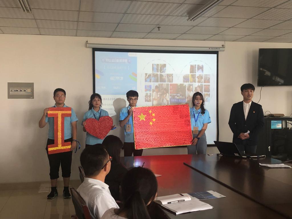 国产成人精品白浆久久69