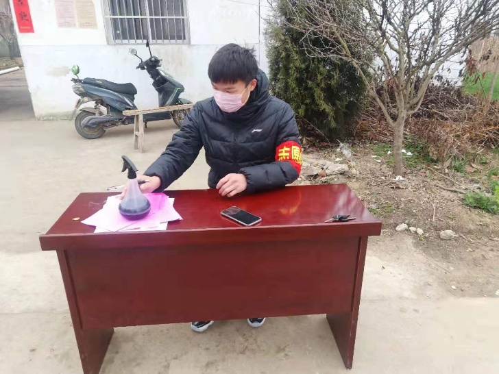国产成人精品白浆久久69