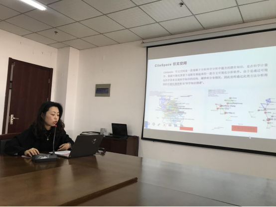 国产成人精品白浆久久69