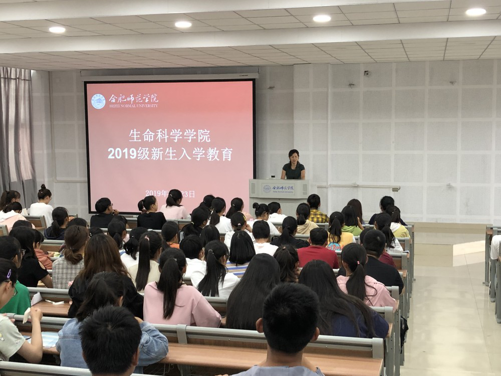 国产成人精品白浆久久69