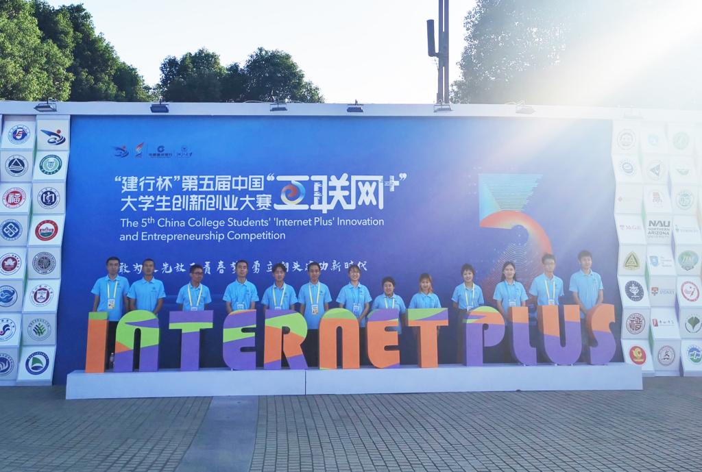 国产成人精品白浆久久69