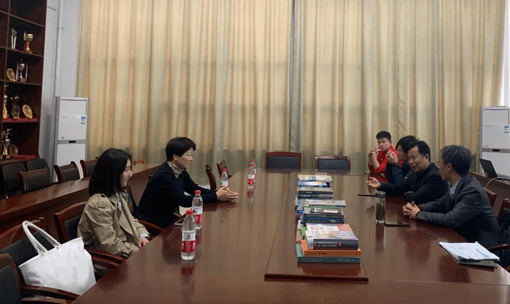 国产成人精品白浆久久69