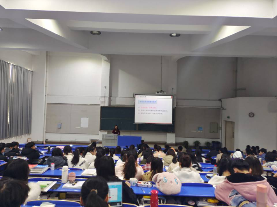 国产成人精品白浆久久69