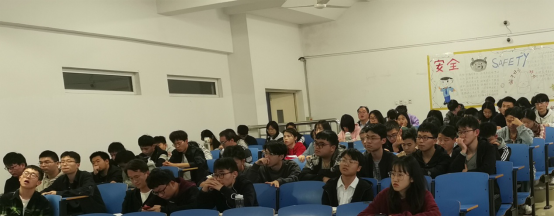 国产成人精品白浆久久69