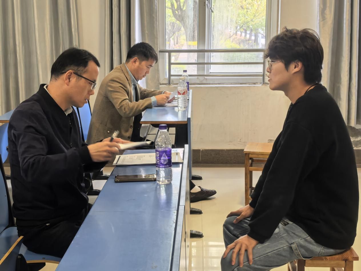 国产成人精品白浆久久69