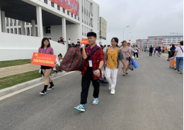 国产成人精品白浆久久69