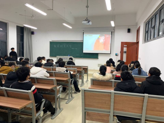 国产成人精品白浆久久69