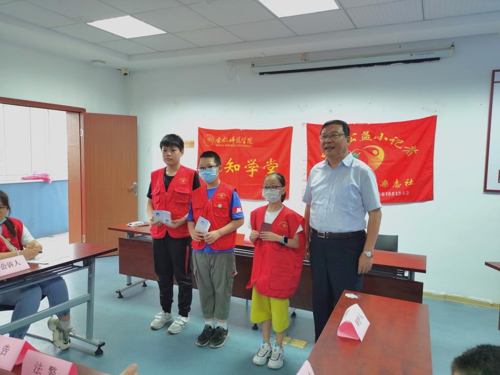 国产成人精品白浆久久69