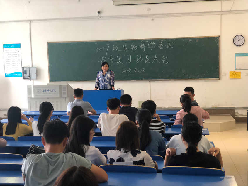 国产成人精品白浆久久69