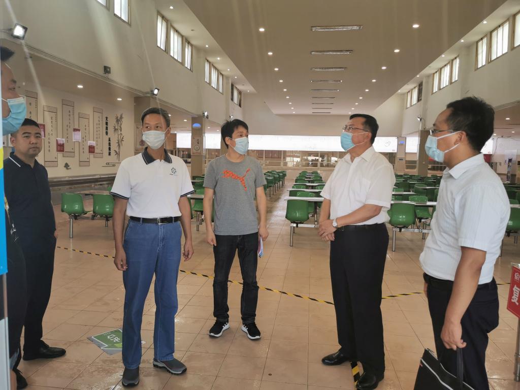 国产成人精品白浆久久69