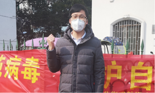 国产成人精品白浆久久69