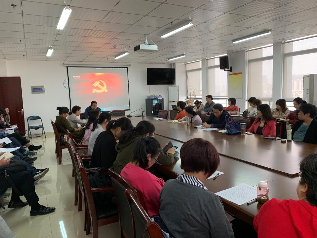 国产成人精品白浆久久69