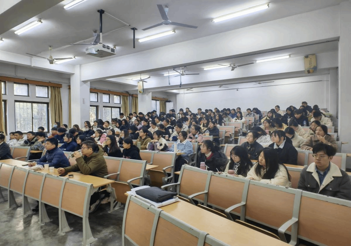 国产成人精品白浆久久69