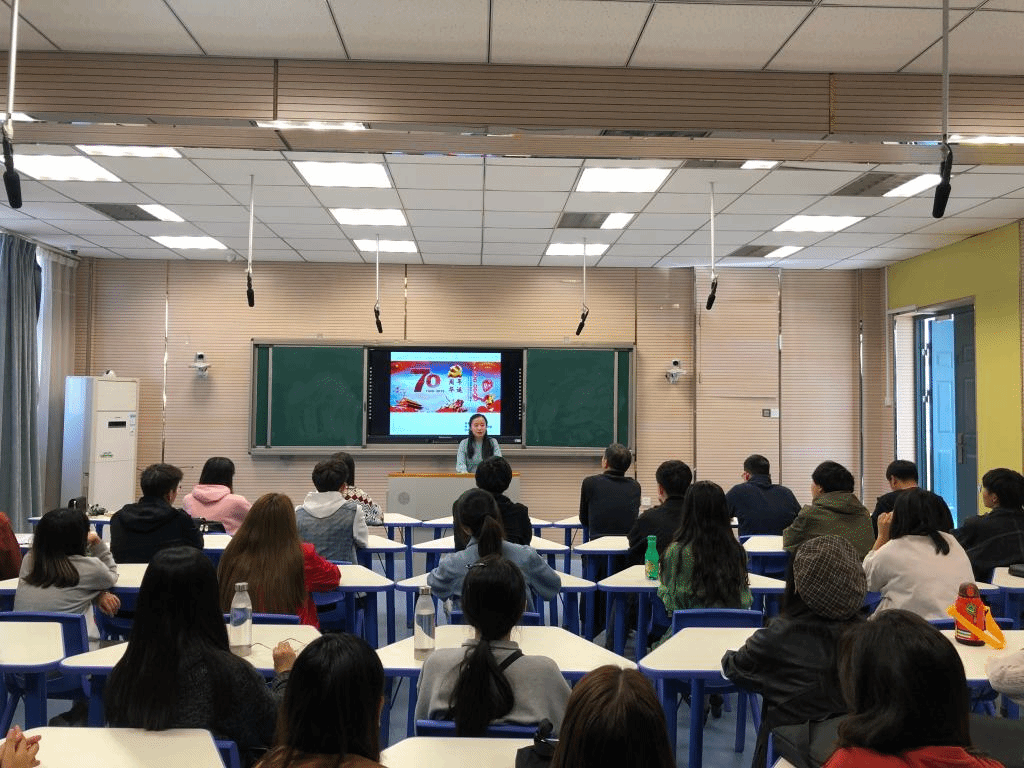 国产成人精品白浆久久69