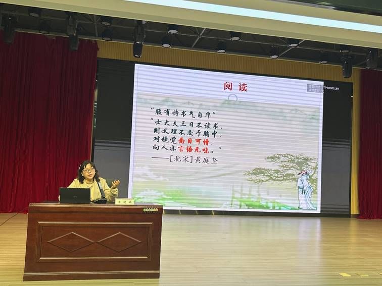 国产成人精品白浆久久69