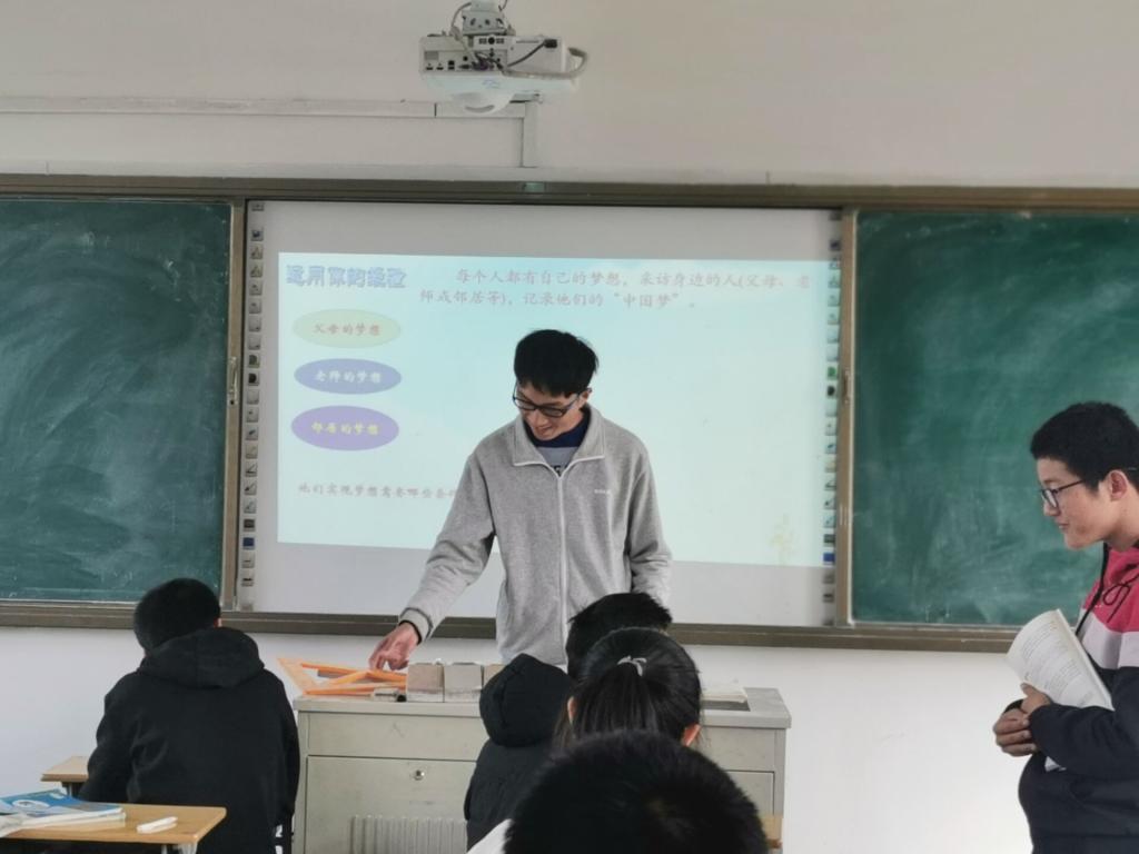 国产成人精品白浆久久69