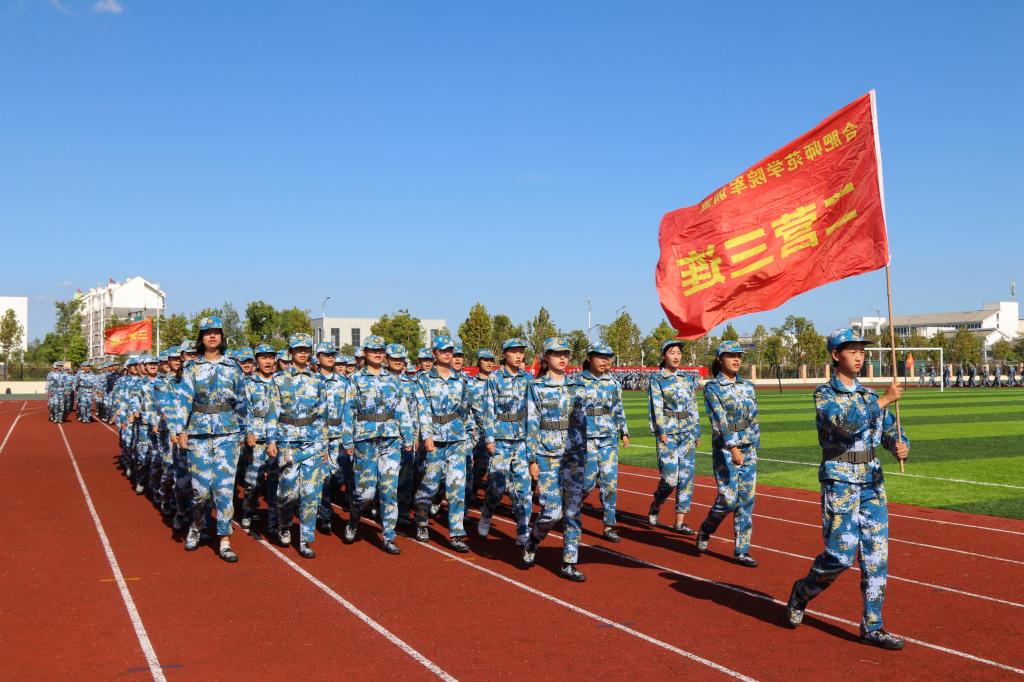 国产成人精品白浆久久69