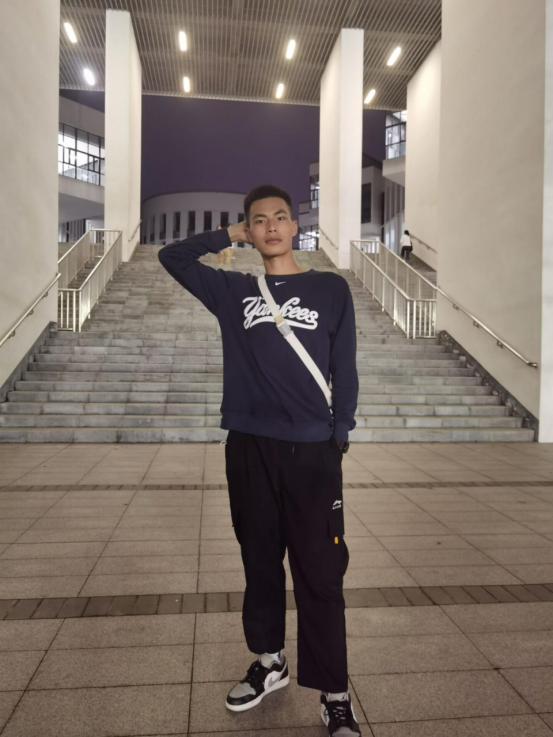 国产成人精品白浆久久69