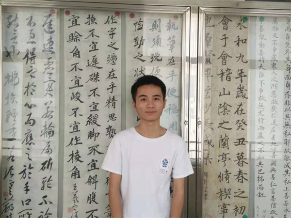 国产成人精品白浆久久69