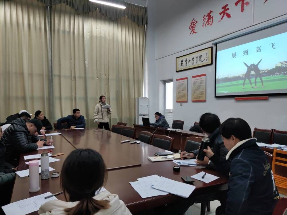 国产成人精品白浆久久69