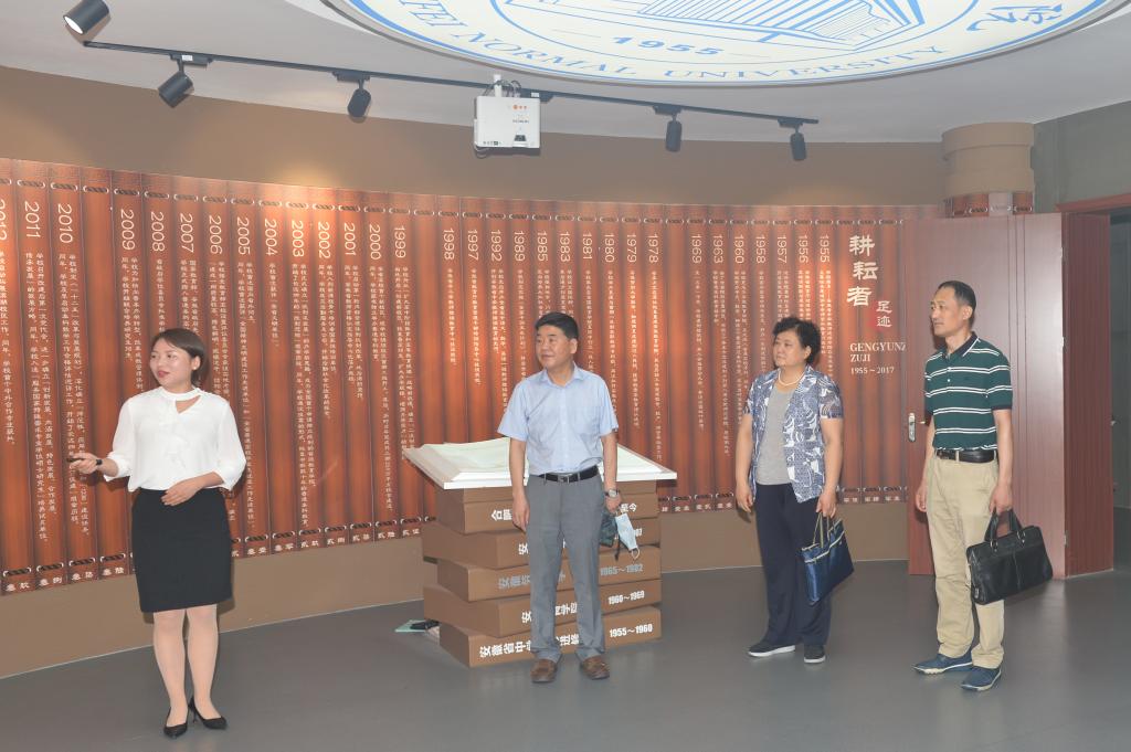 国产成人精品白浆久久69