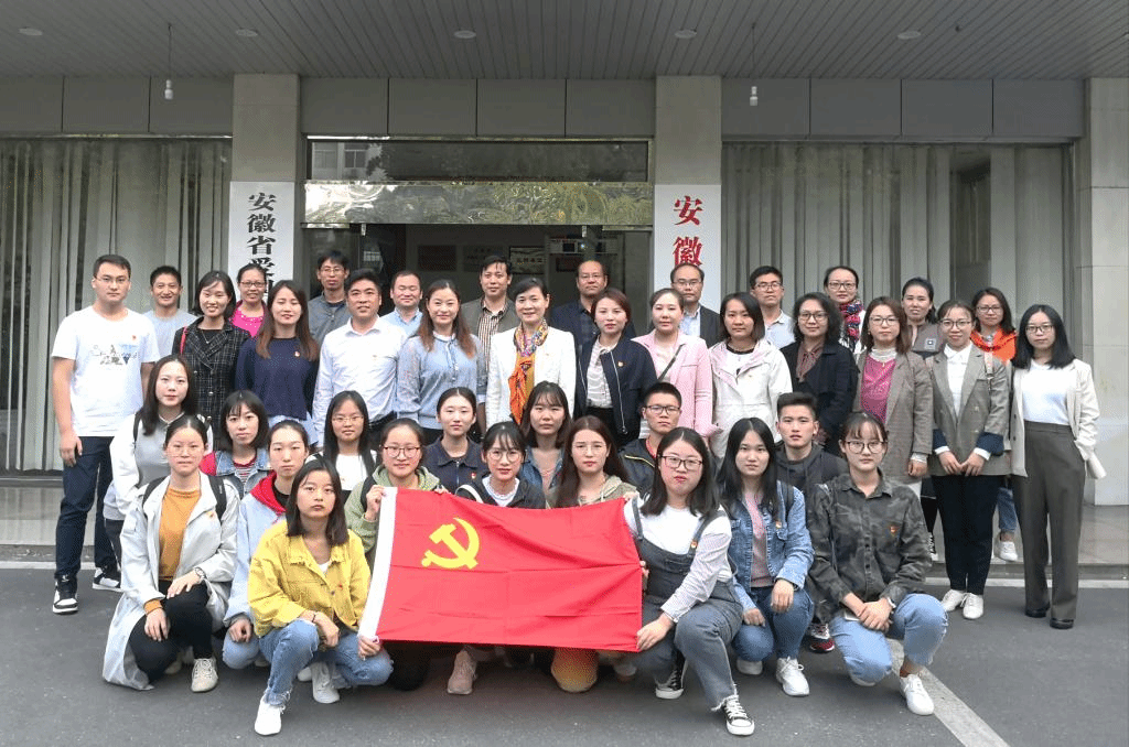 国产成人精品白浆久久69