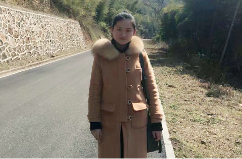 国产成人精品白浆久久69