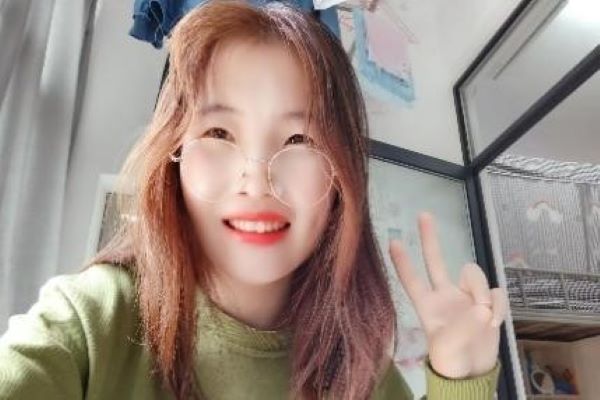 国产成人精品白浆久久69