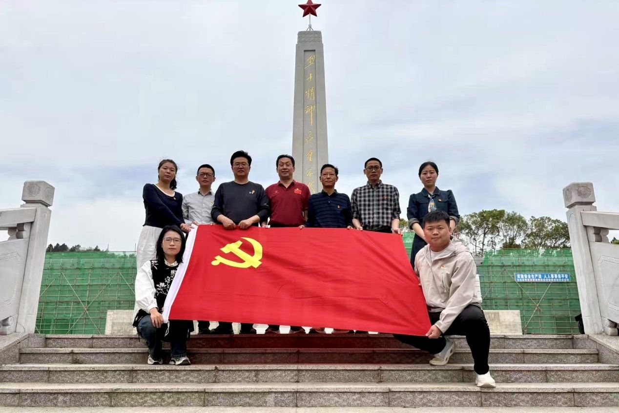 国产成人精品白浆久久69