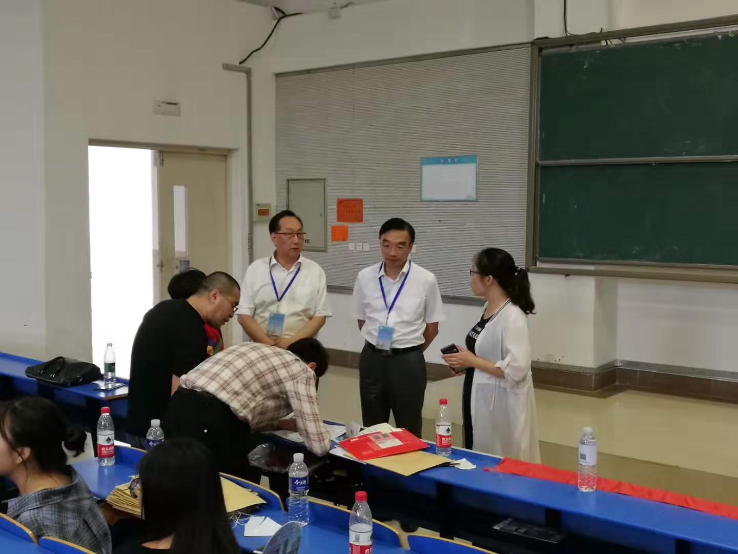 国产成人精品白浆久久69
