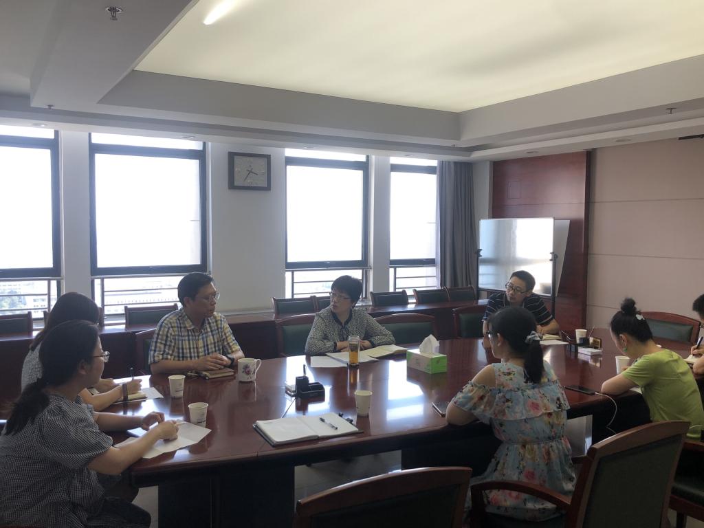国产成人精品白浆久久69