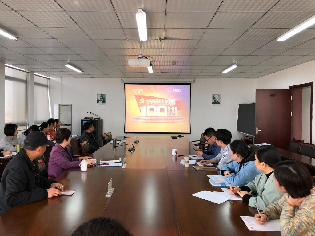 国产成人精品白浆久久69