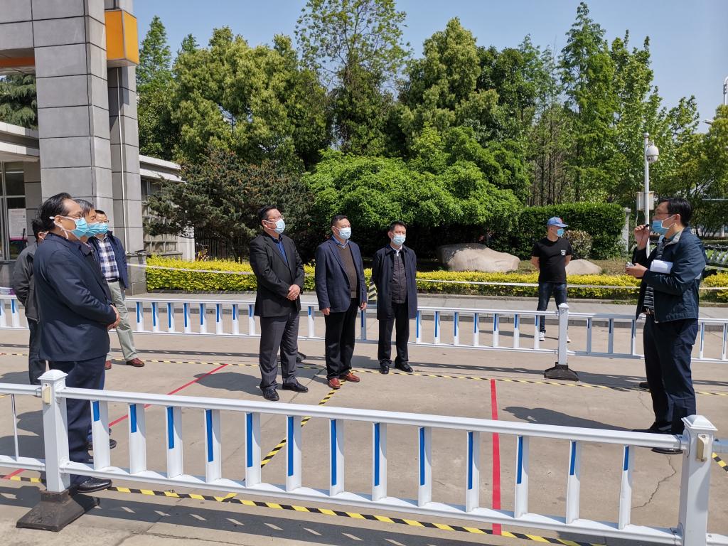 国产成人精品白浆久久69
